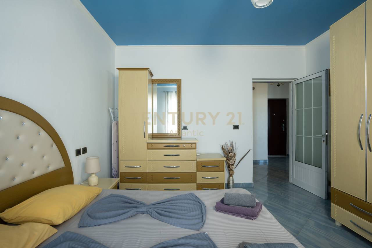 Apartament 2+1 Shitet në Plazh Hekurudha, Durrës