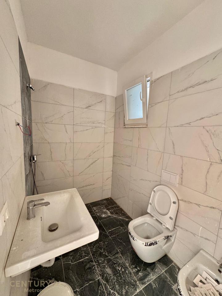 JEPET PER ZYRE APARTAMENT 2+1+2, DON BOSKO !