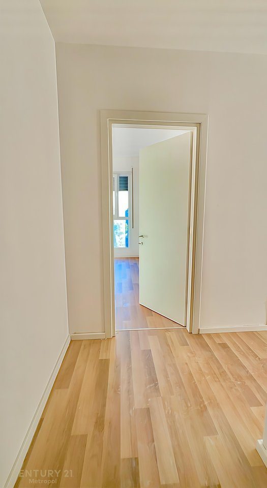 JEPET PER ZYRE APARTAMENT 2+1+2, DON BOSKO !