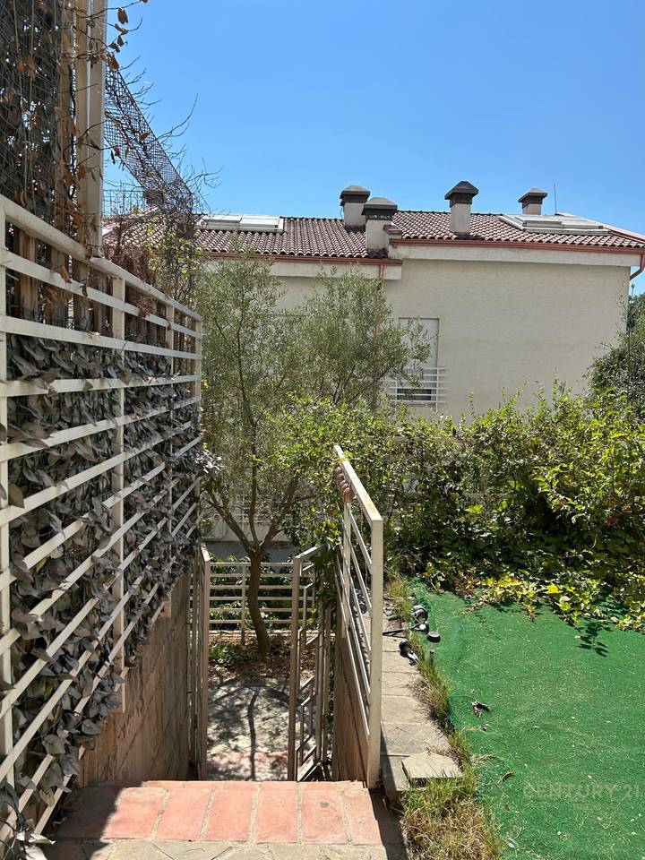 DUPLEX IN AFFITTO 2+1+2+ LAVANDERIA, RESIDENZA 'KODRA E DIELLIT 2'.