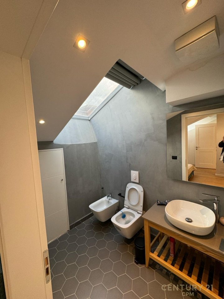 LUXURY DUPLEX FOR RENT 3+1+3+VERANDE+2 PARKING SPOTS!