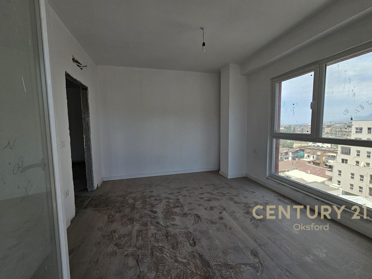 APPARTAMENTO 2+1 IN AFFITTO IN VIA DRITAN HOXHA VICINO AL COMPLESSO AURA!