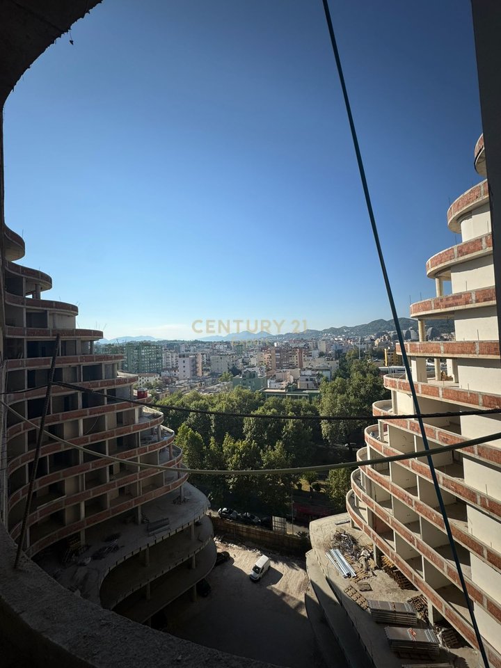 APPARTAMENTO SHESIM 1+1 NELL'EDIFICIO EXPOZITA AL PIANO 11!