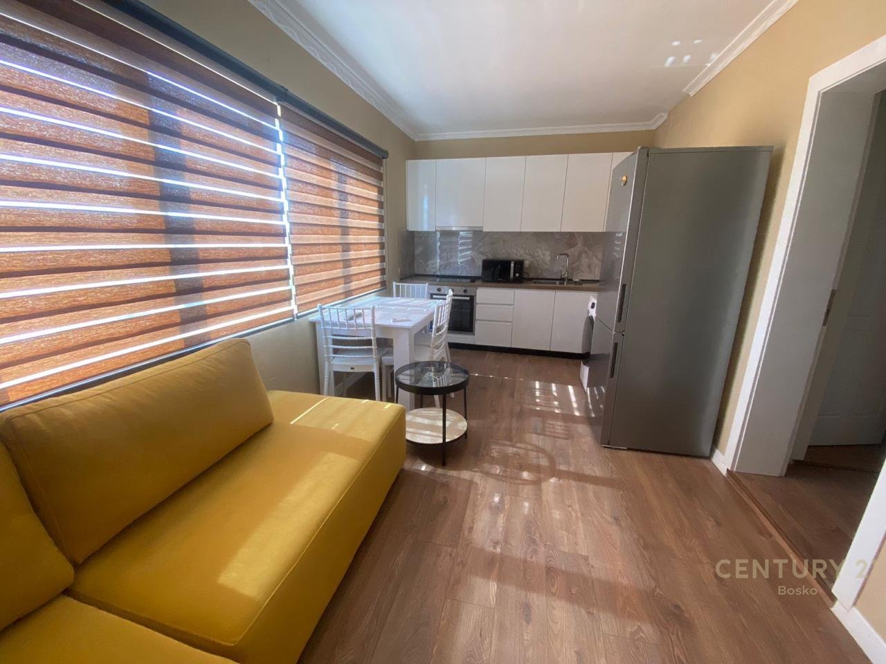 Apartament 2+1 per qira ne Rrugen Dritan Hoxha, Blloku Gintash!