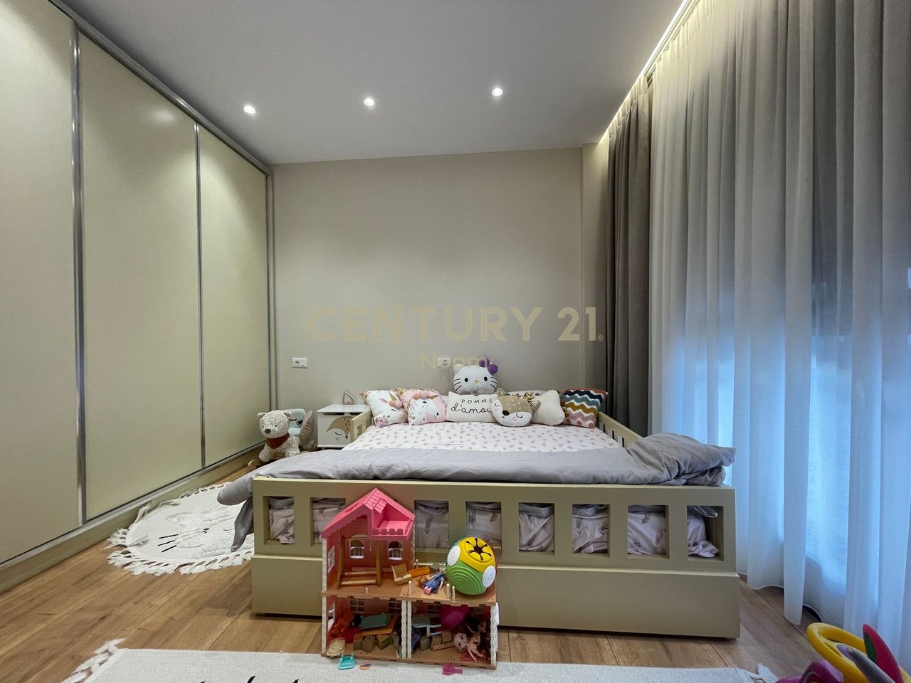 Apartment for sale 2+1+2+ Parking in Liqen te Thati!