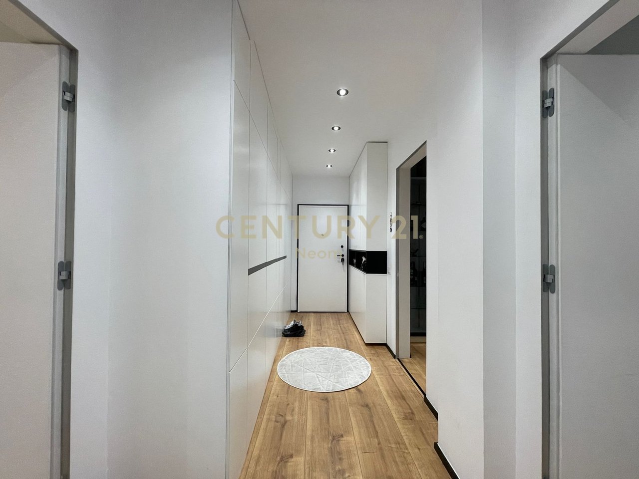 Apartment for sale 2+1+2+ Parking in Liqen te Thati!