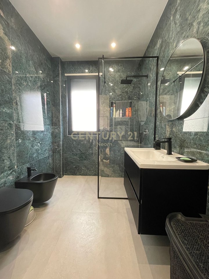 Apartment for sale 2+1+2+ Parking in Liqen te Thati!