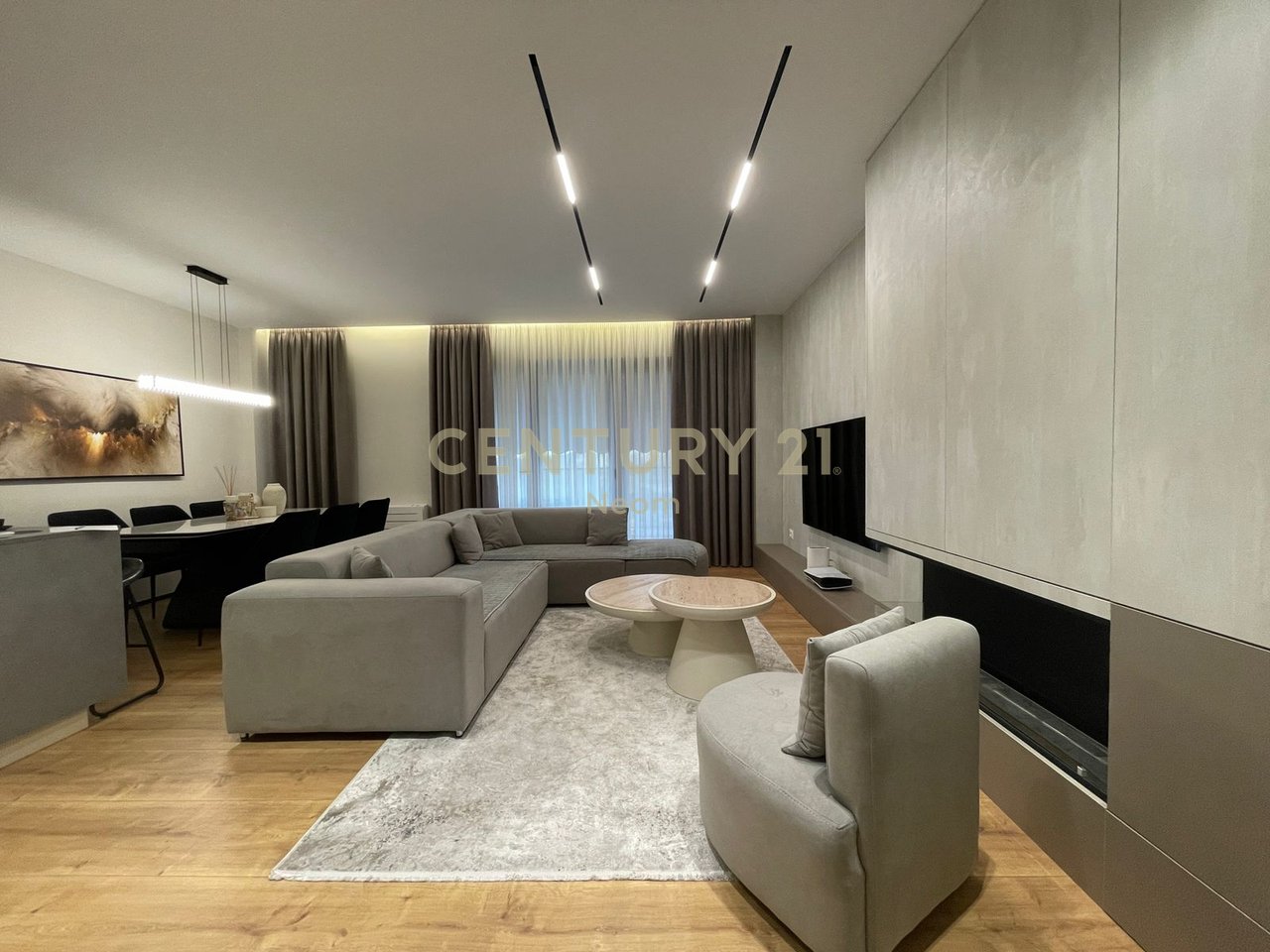 Apartment for sale 2+1+2+ Parking in Liqen te Thati!
