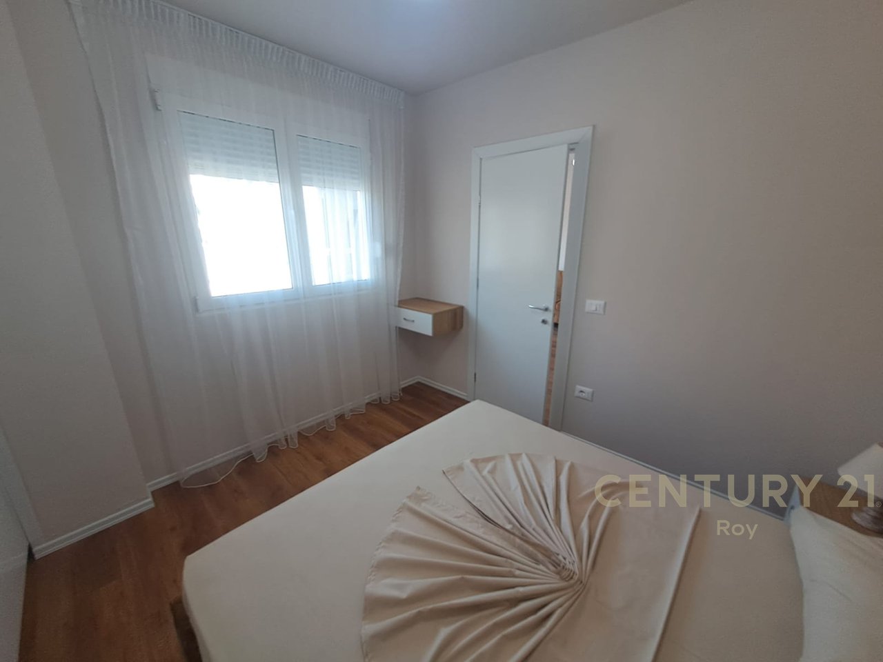 Appartamento 1+1+Veranda+ Posto Auto in Vendita a Shkembi Kavajes !!