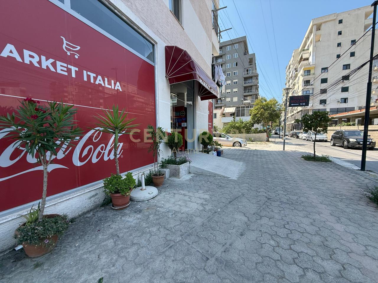 Komercial 0+1 Në Shitje në Durrës, Plazh Rrota e Kuqe - 300000€ | 120 m²