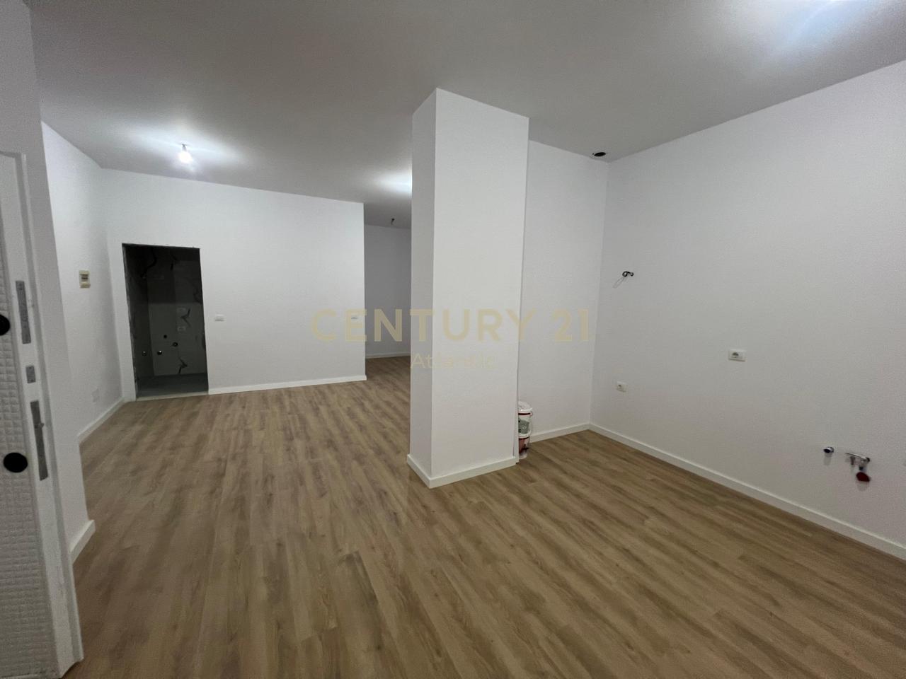 Apartament për shitje në zonën e Plazh, Durrës 51  m2!