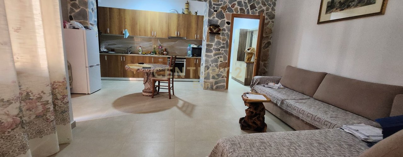 Appartamento 2+1+2 in Affitto sulla Spiaggia, Ruota Rossa!