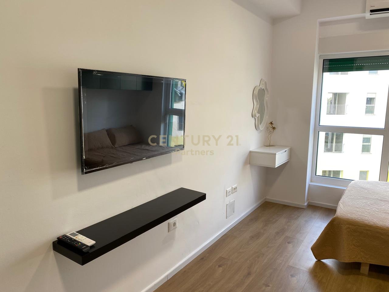ROOM FOR RENT NEAR KAIMI COMPLEX
100% purchase possibility with credit!