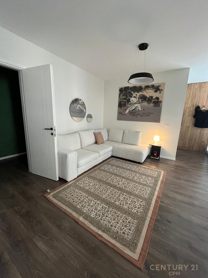 2+1 APARTMENT WITH PARKING SPACE AT VILA GOLD!