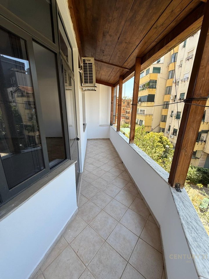 Studio Apartment for Sale – New Bazaar!