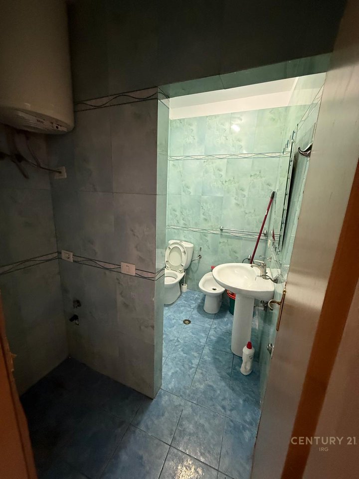 Studio Apartment for Sale – New Bazaar!