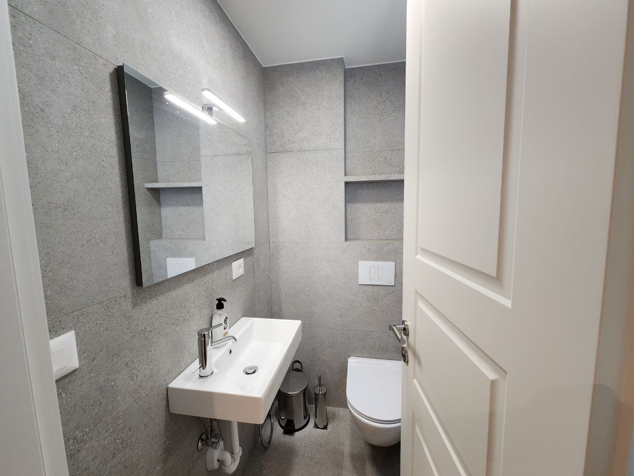 APPARTAMENTO DUPLEX IN AFFITTO IN PIAZZA SKENDERBEJ!