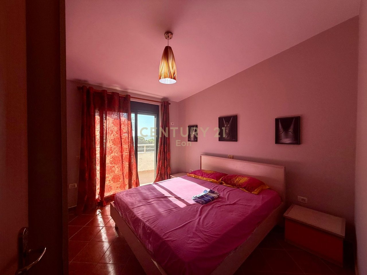 Casa a schiera con vista mare in vendita, Golem - €160.000 | 163,97 m²