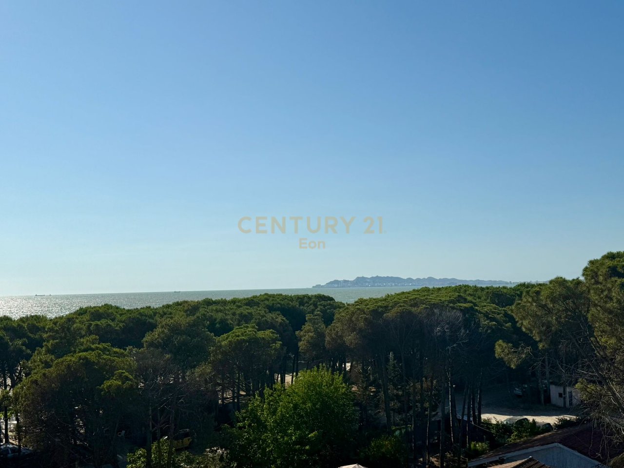 Casa a schiera con vista mare in vendita, Golem - €160.000 | 163,97 m²