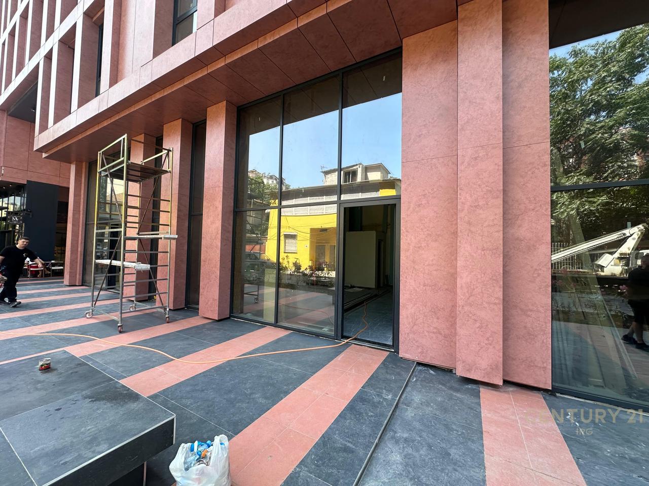 Dyqan Tek Galeria Roma!