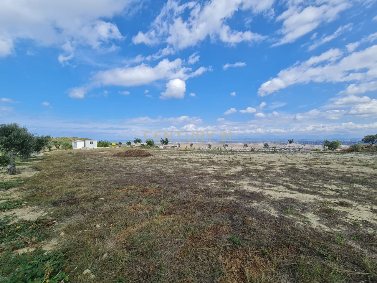 TERRENO MOLTO COLLINARE IN VENDITA A SPITALLE, DURAZZO!