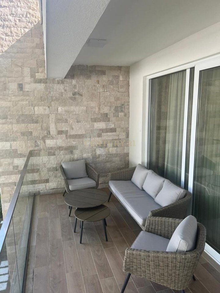 IN VENDITA SUPER APPARTAMENTO 2+1 ARREDATO NEL RESIDENCE SAN PIETRO!