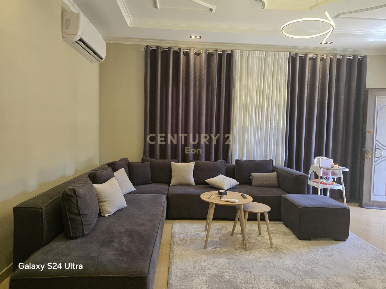 TERRENO+IMMOBILE+VILLA SU DUE PIANI IN VENDITA CON SOFFITTA (411m2 di costruzione)