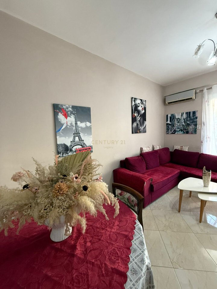 1+1 apartment for rent opposite the American Hospital 3, at Golden Park