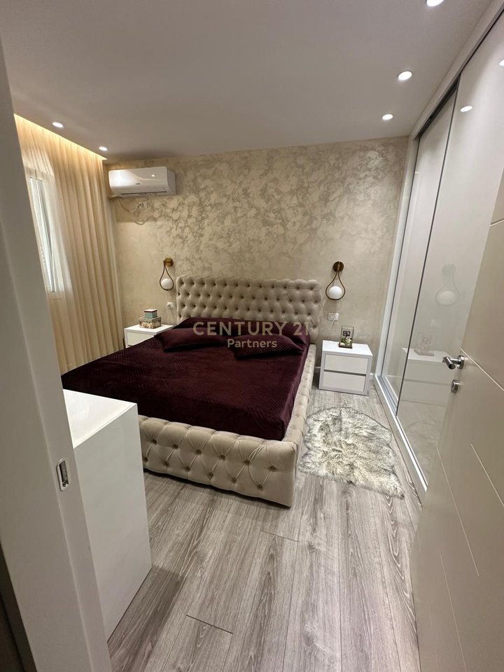APARTMENT 1+1 FOR SALE NEAR VILA L
