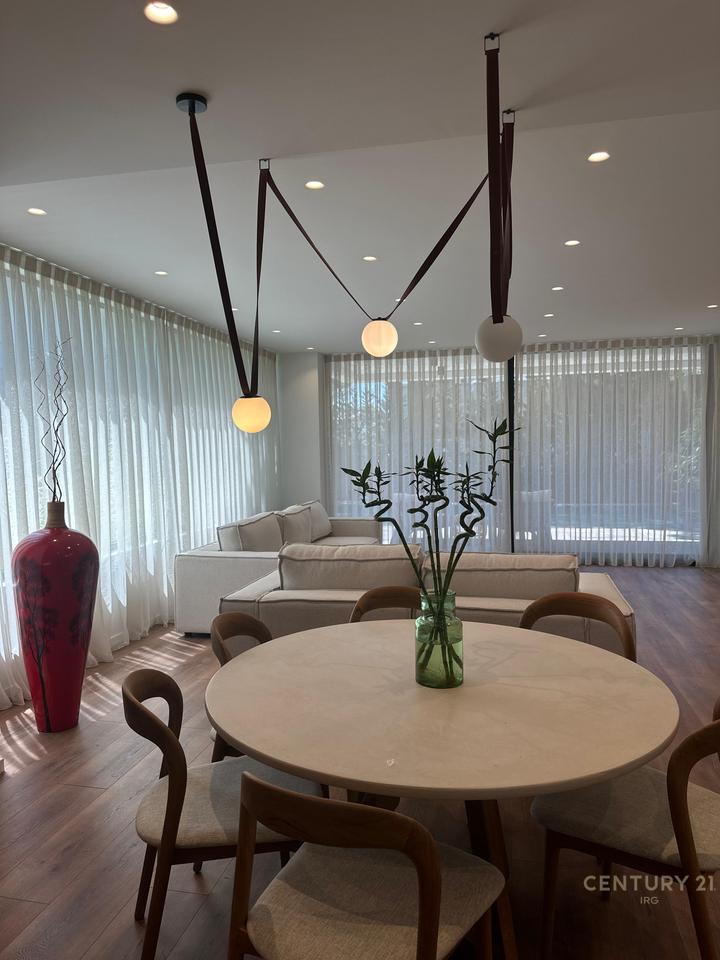 Attached villa with pool for sale in San Pietro Residence!