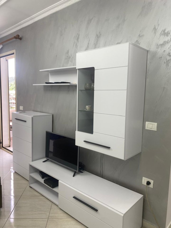 APARTAMENT PER QERA,NE LUNGOMARE!