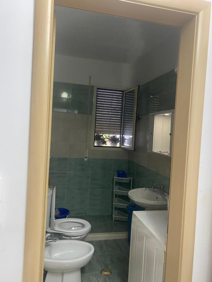 APARTAMENT PER QERA,NE LUNGOMARE!