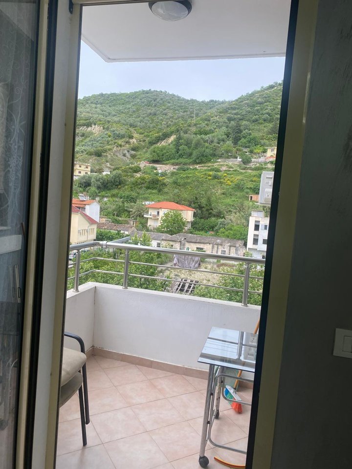 APARTAMENT PER QERA,NE LUNGOMARE!