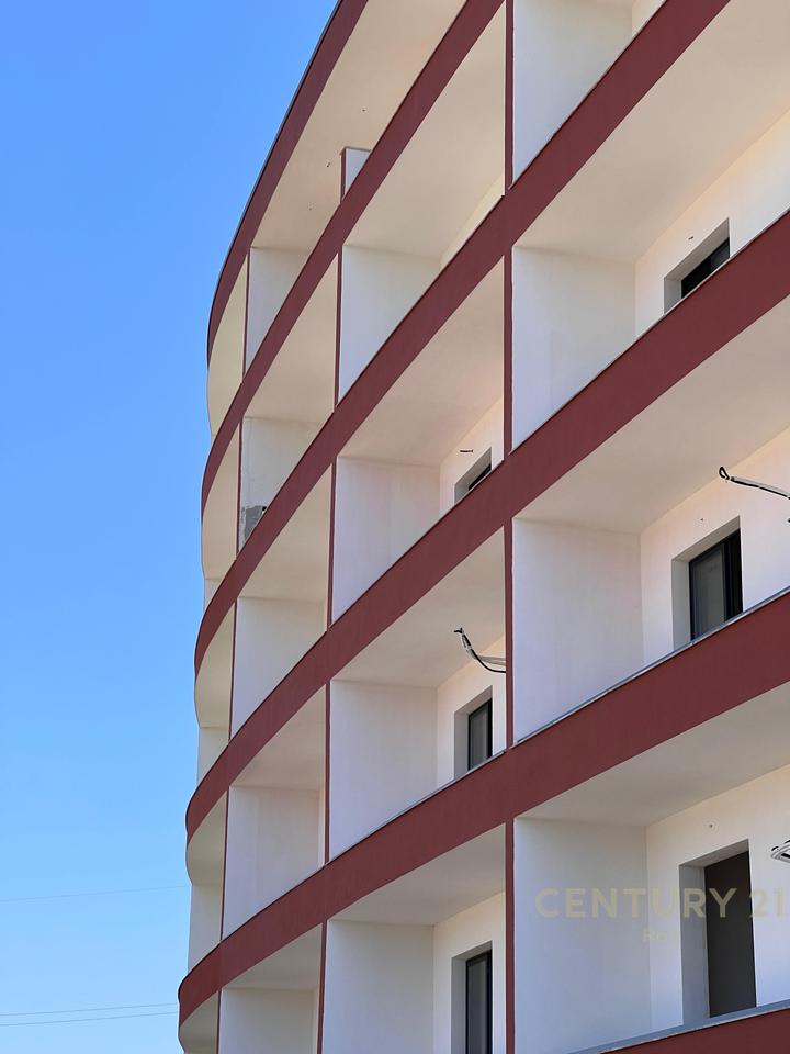 APPARTAMENTO 1+1 CON CORTILE IN VENDITA A EON RESIDENCE, GOLEM!