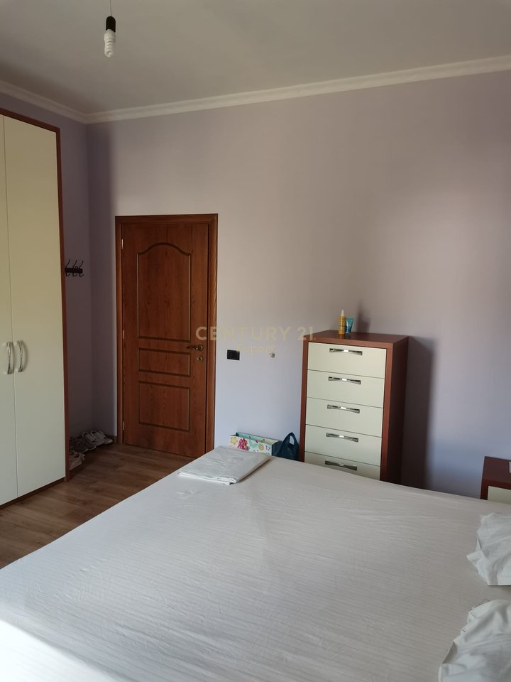 VILLA SU DUE PIANI IN VENDITA A TUFINE