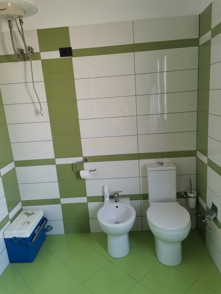 VILLA SU DUE PIANI IN VENDITA A TUFINE