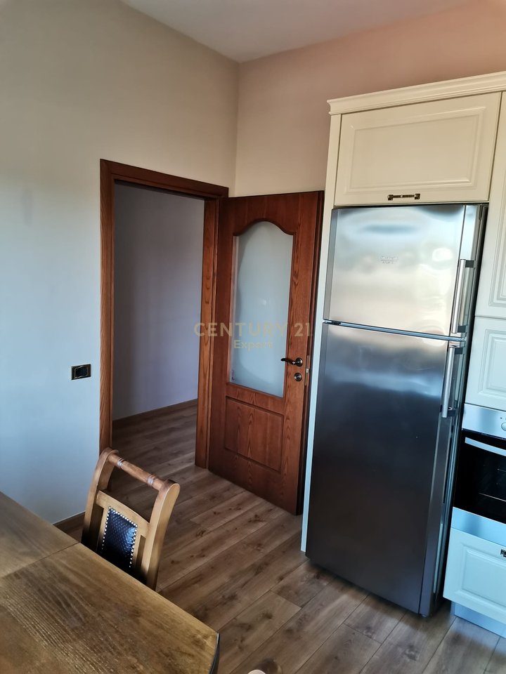 VILLA SU DUE PIANI IN VENDITA A TUFINE