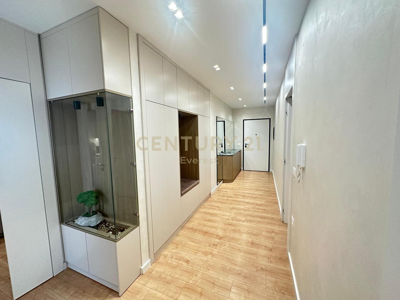 OSPEDALE VETERINARIO, APPARTAMENTO SHESIM 2+1+2