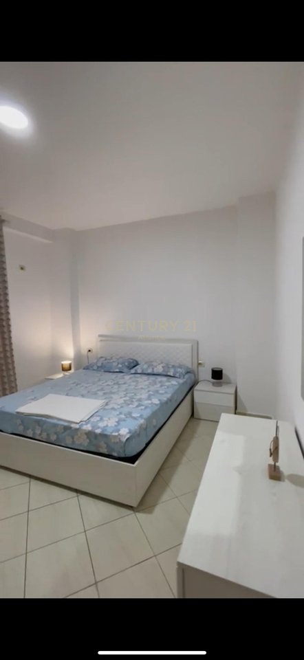 Appartamento 2+1 in Vendita a Spiaggia Rrota e Kuqe, Durazzo - 122.000€ | 92 m²