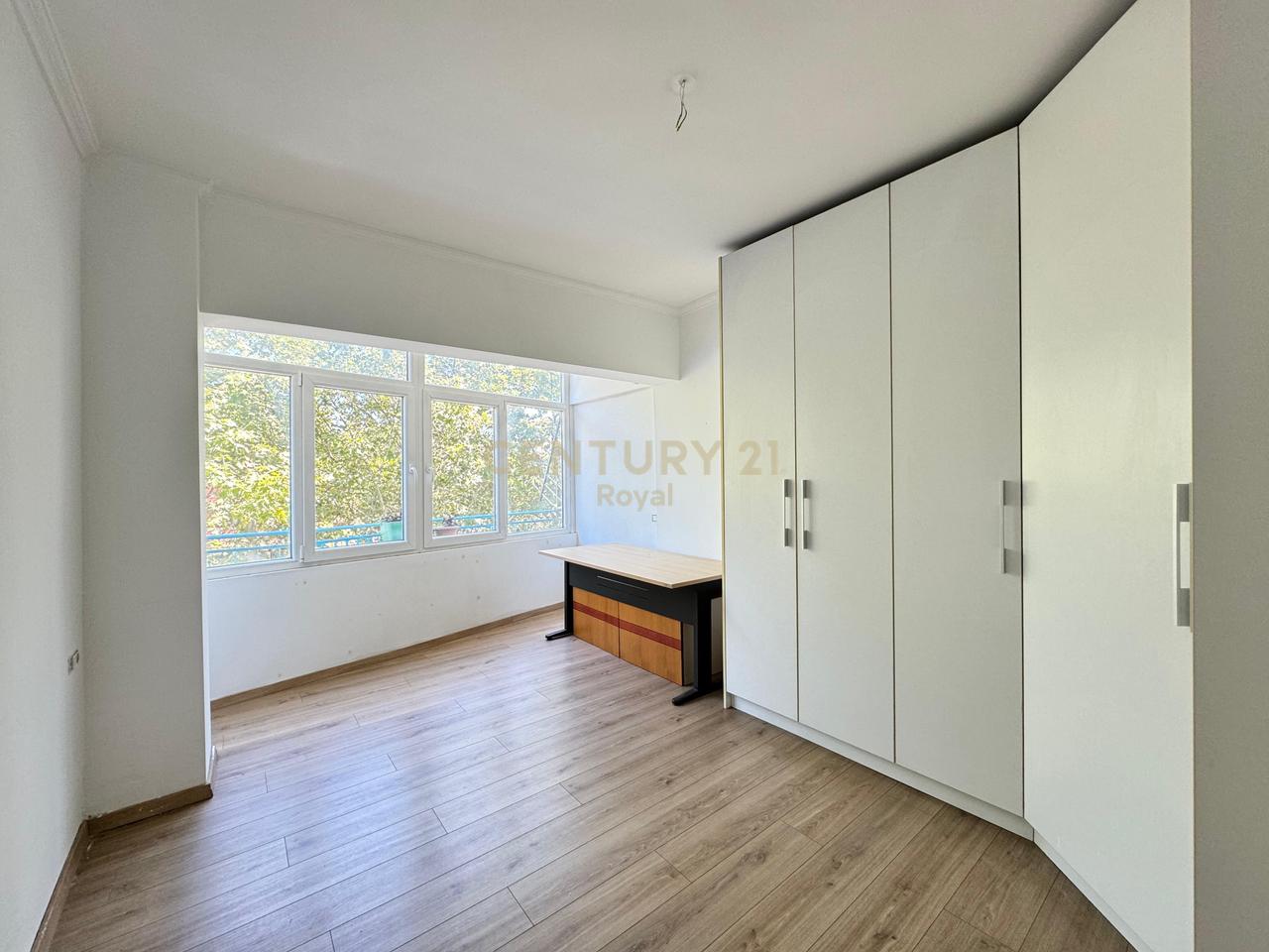 FOR SALE 2+1 APARTMENT + VERANDA ON DRITAN HOXHA STREET