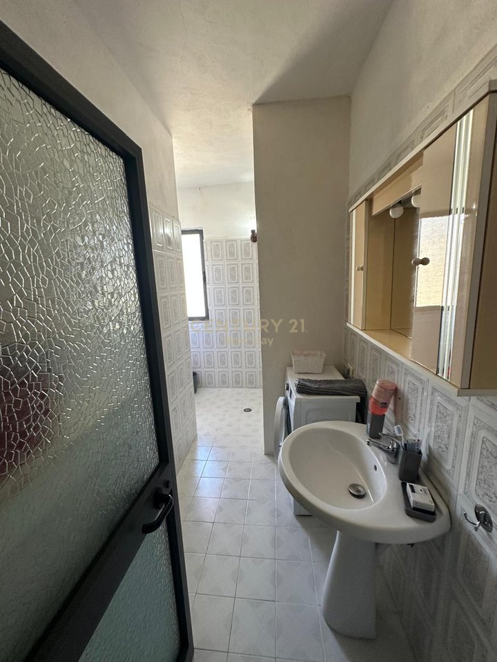 Apartment 1+1 For Sale at Cezma e Ferres, Durrës – €60,000 | 66 m²