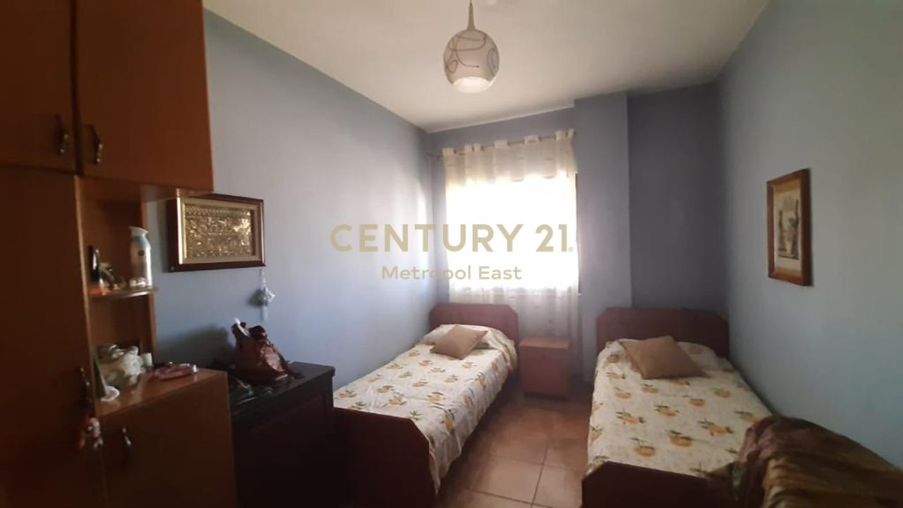 APPARTAMENTO 3+1 IN VENDITA IN VIA DIBRA VICINO A SHIK