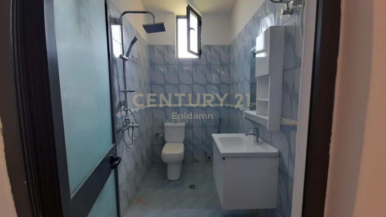 Appartamento 2+1+2 in Vendita a Golem, Durrës - 90.000€ | 84 m²