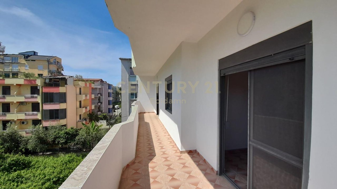 Appartamento 2+1+2 in Vendita a Golem, Durrës - 90.000€ | 84 m²