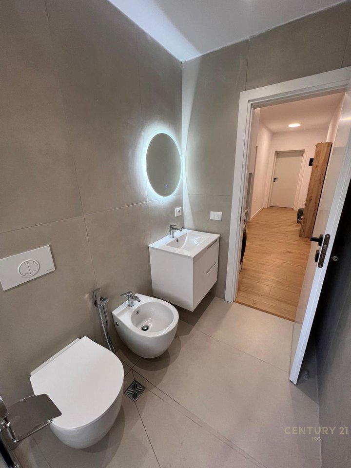 Appartamento 2+1 in affitto su Viale Zogu i Parë, Tirana - 950 mila Lek | 89 m²