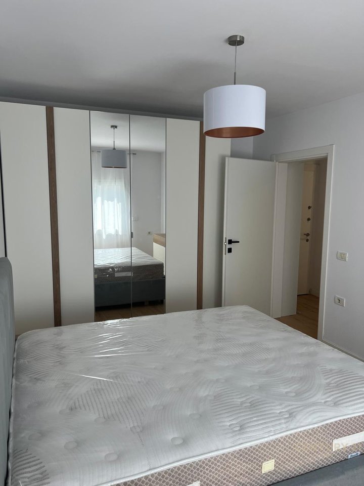 Appartamento 2+1 in affitto su Viale Zogu i Parë, Tirana - 950 mila Lek | 89 m²