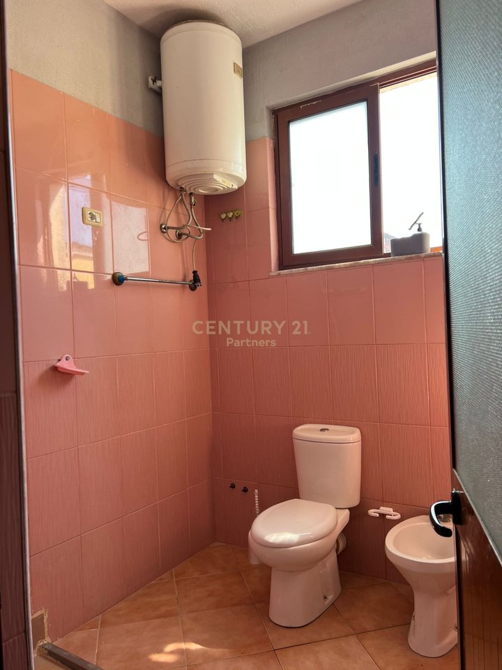 IN AFFITTO QUESTO APPARTAMENTO IN VIA 5 MAGGIO!
