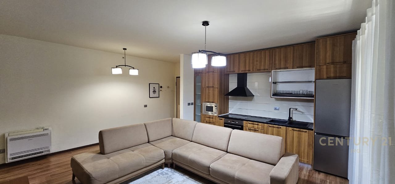 1+1 apartment for rent on Dibra Street!