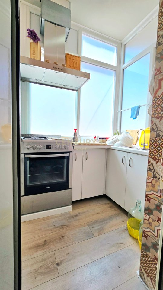 2+1 Apartment with Garage for Rent – Dry Lake, Tirana
