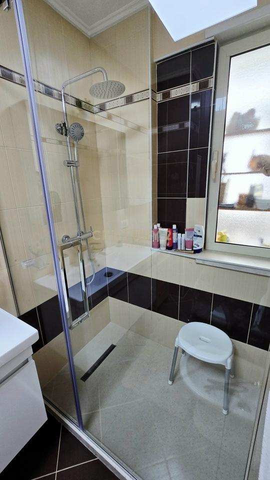 2+1 Apartment with Garage for Rent – Dry Lake, Tirana